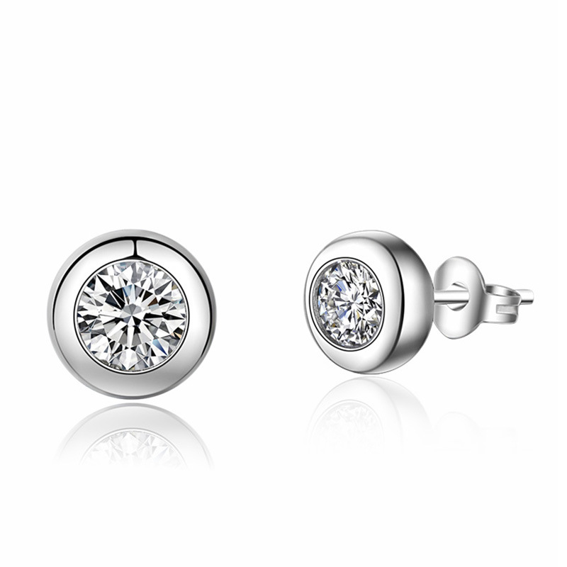 D Color Moissanite Bezel Stud  - đánh giá và giá Bezels Set Pendant